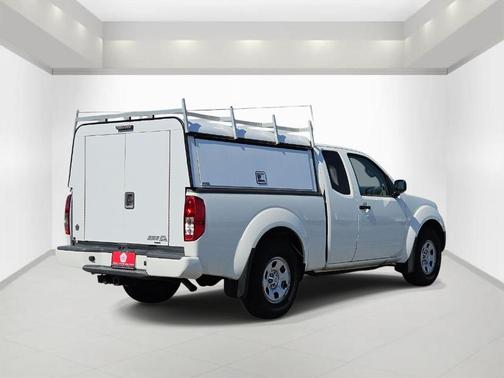 Glacier White 2021 Nissan Frontier S