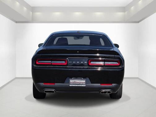 Pitch Black Clearcoat 2022 Dodge Challenger GT