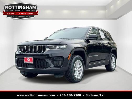 Diamond Black 2025 Jeep Grand Cherokee Laredo X
