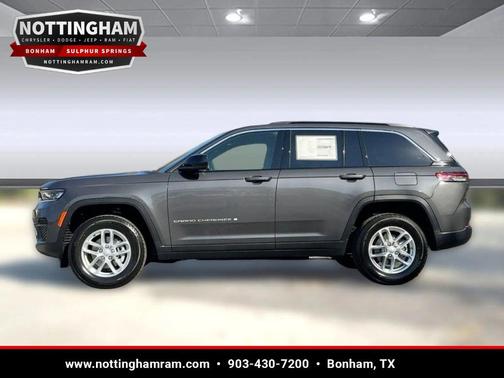 Metallic 2025 Jeep Grand Cherokee Laredo X
