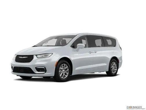 2023 Chrysler Pacifica Touring-L