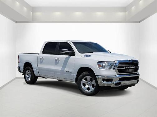Bright White Clearcoat 2021 RAM 1500 Lone Star