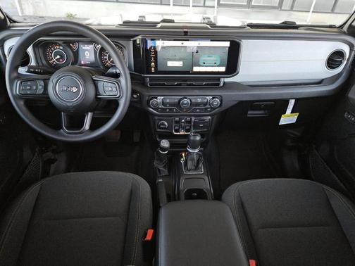 Black Clearcoat 2026 Jeep Gladiator Sport