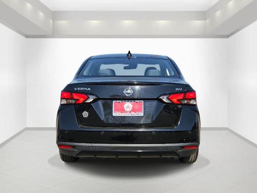 2021 Nissan Versa 1.6 SV