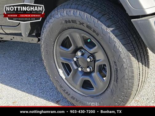 Black Clearcoat 2026 Jeep Wrangler Sport