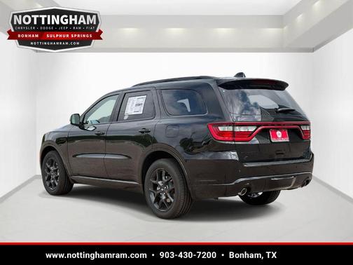 DB Black Clearcoat 2026 Dodge Durango GT Plus HEMI V8