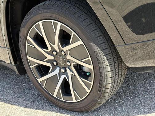 2025 Jeep Wagoneer S Limited