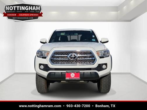 Super White 2017 Toyota Tacoma TRD Off Road
