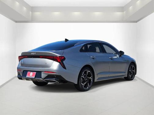 Steel 2025 Kia K5 GT-Line