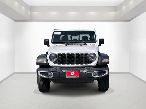 Bright White Clearcoat 2026 Jeep Gladiator Sport