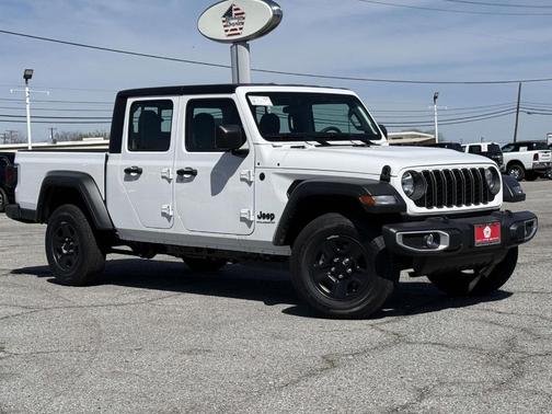 2026 Jeep Gladiator Sport