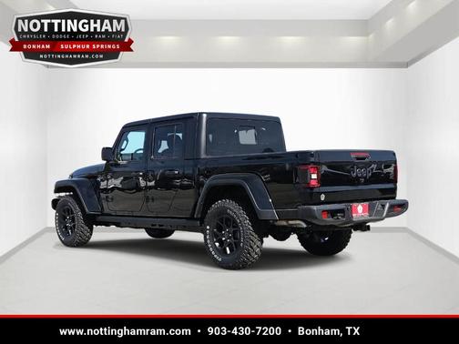 Black Clearcoat 2026 Jeep Gladiator Sport