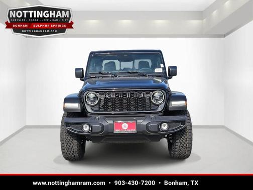 Black Clearcoat 2026 Jeep Gladiator Sport