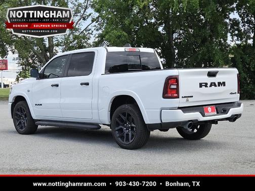 Bright White Clearcoat 2026 RAM 1500 Laramie