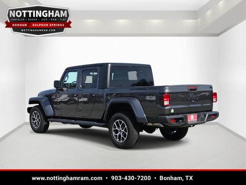 Granite Crystal Clearcoat Metallic 2025 Jeep Gladiator Sport