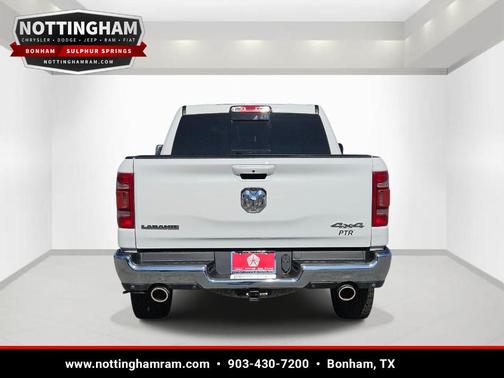 Bright White Clearcoat 2023 RAM 1500 Laramie