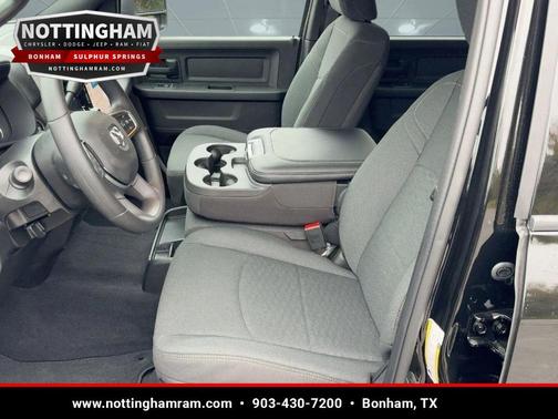 Diamond Black 2026 RAM 2500 Tradesman