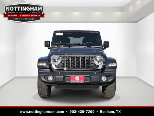 Granite Crystal Clearcoat Metallic 2026 Jeep Wrangler Sport
