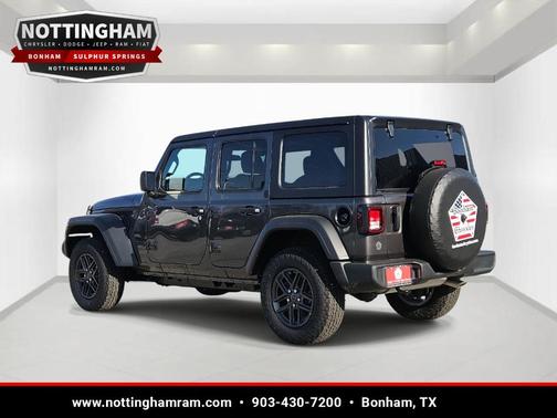 Granite Crystal Clearcoat Metallic 2026 Jeep Wrangler Sport