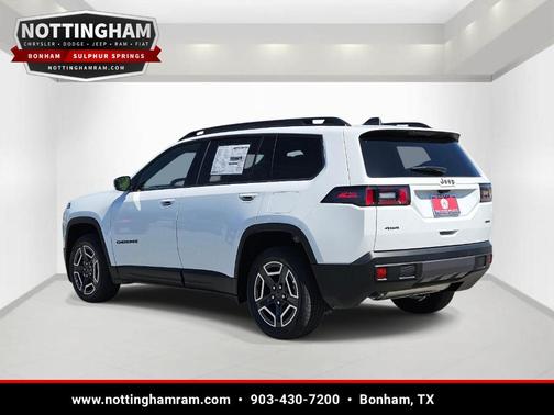 Bright White Clearcoat 2026 Jeep Cherokee LAREDO/LIMITED
