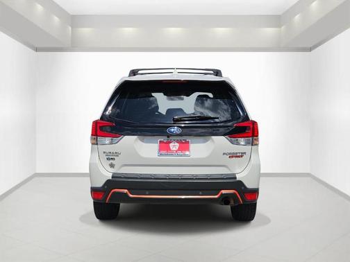 Crystal White Pearl 2019 Subaru Forester Sport
