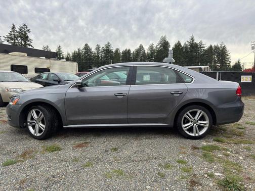 2015 Volkswagen Passat 2.0L TDI DSG SE w/Sunroof