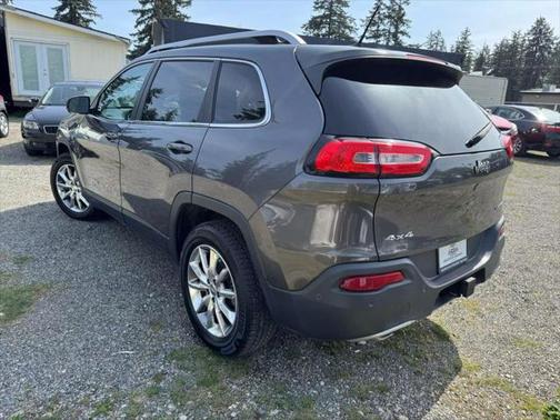 2014 Jeep Cherokee Sport