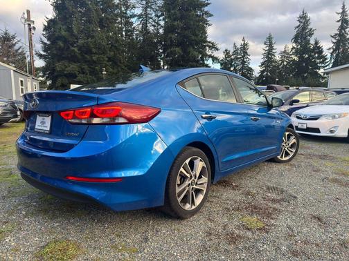 2017 Hyundai ELANTRA Limited