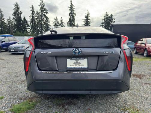 2016 Toyota Prius Two