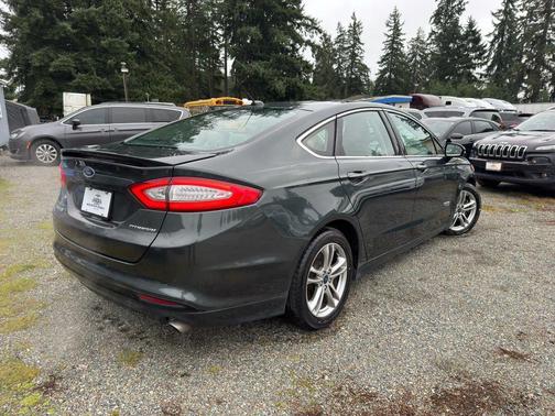 2016 Ford Fusion Energi Titanium