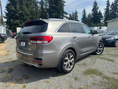 2016 Kia Sorento SX