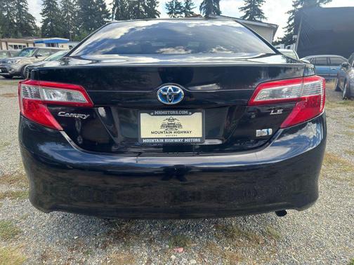2013 Toyota Camry Hybrid LE