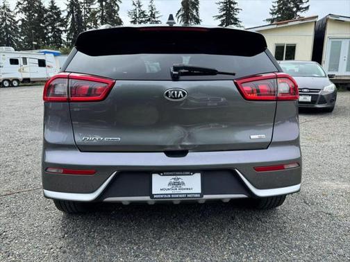 2017 Kia Niro Touring