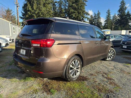 2016 Kia Sedona SX