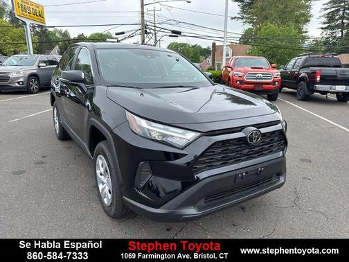 2025 Toyota RAV4 LE