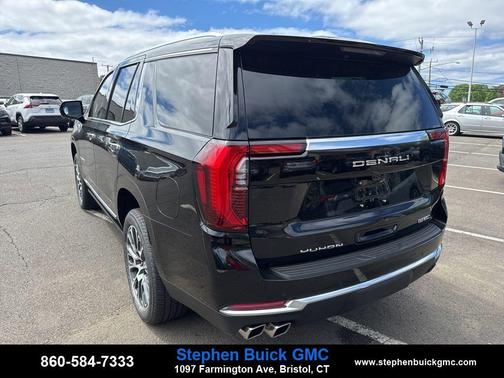 2025 GMC Yukon Denali