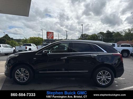 2022 Cadillac XT5 Premium Luxury