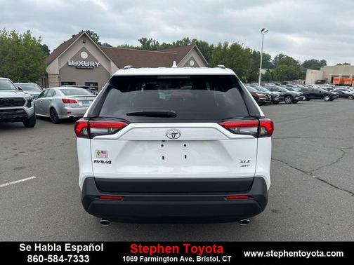 2025 Toyota RAV4 XLE