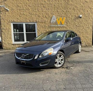 Caspian Blue Metallic 2012 Volvo S60 T6