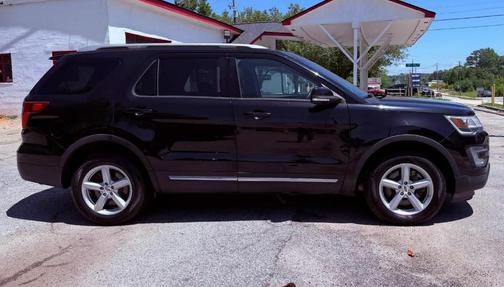 Shadow Black 2017 Ford Explorer XLT