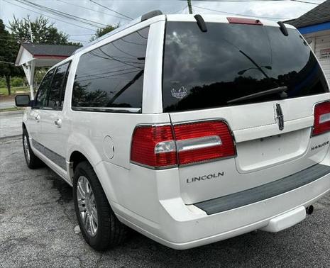 2010 Lincoln Navigator L