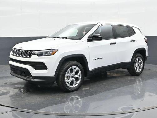 Bright White Clearcoat 2025 Jeep Compass Sport