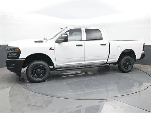 2025 RAM 2500 Tradesman Crew Cab 4x4 6'4' Box