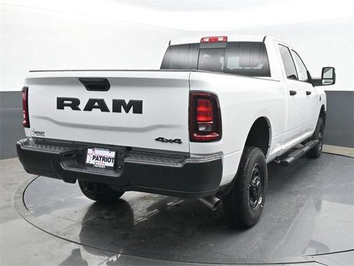 2025 RAM 2500 Tradesman Crew Cab 4x4 6'4' Box