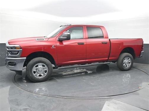 2026 RAM 2500 Tradesman Crew Cab 4x4 6'4' Box