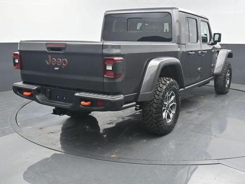 Granite Crystal Metallic Clearcoat 2026 Jeep Gladiator Mojave X 4x4