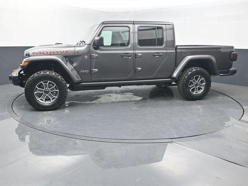 Granite Crystal Metallic Clearcoat 2026 Jeep Gladiator Mojave X 4x4
