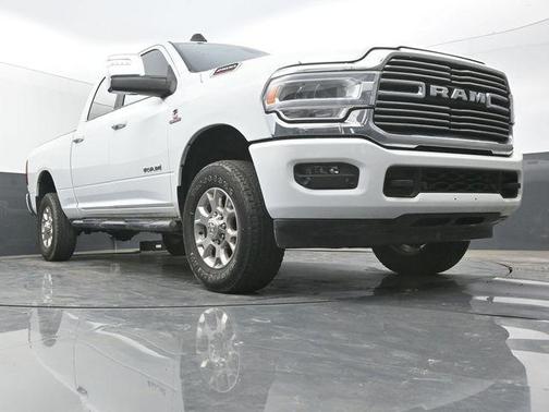 Bright White Clearcoat 2024 RAM 2500 Laramie Crew Cab 4x4 6'4' Box