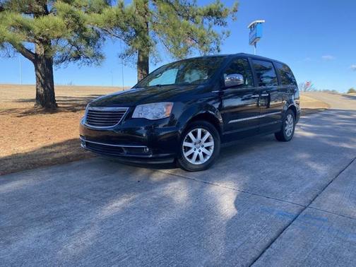 2012 Chrysler Town & Country Touring-L