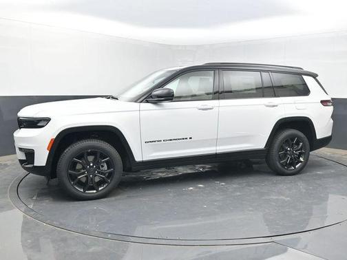 Bright White Clearcoat 2025 Jeep Grand Cherokee L Limited